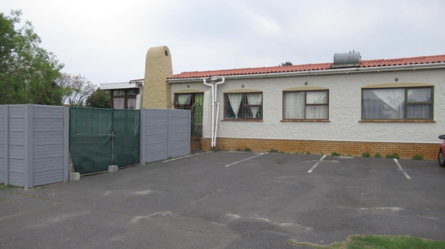 3 Bedroom Property for Sale in Windsor Park Western Cape